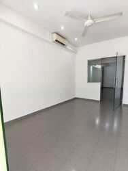 Jalan Bukit Merah (D3), Retail #629665241